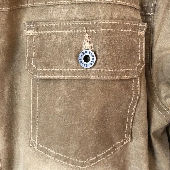 Flint and Tinder Wool Lined Waxed Trucker Jacket - Picture 5 of 12